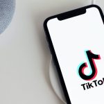 كيف تصبح مشهور على TikTok بالخطوات للمبتدئين